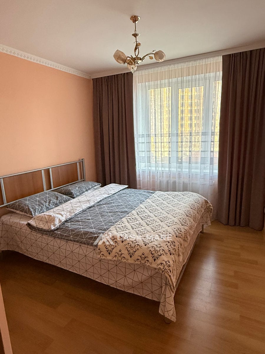 3-комнатная квартира, 75 м², Ботаника, Кишинёв 2
