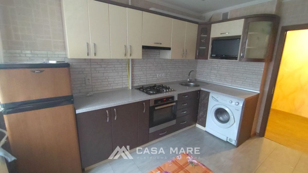 Apartament cu 2 camere, 65 m², Buiucani, Chișinău 1
