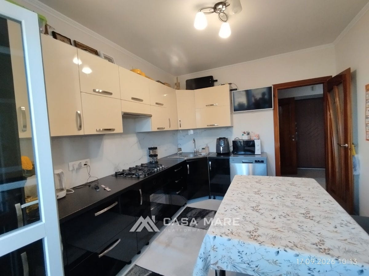 Apartament cu 2 camere, 56 m², Ialoveni 5