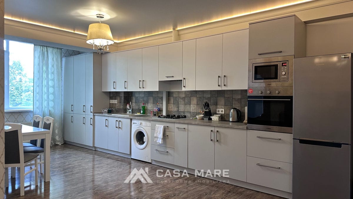 1-комнатная квартира, 58 м², Центр, Кишинёв 4