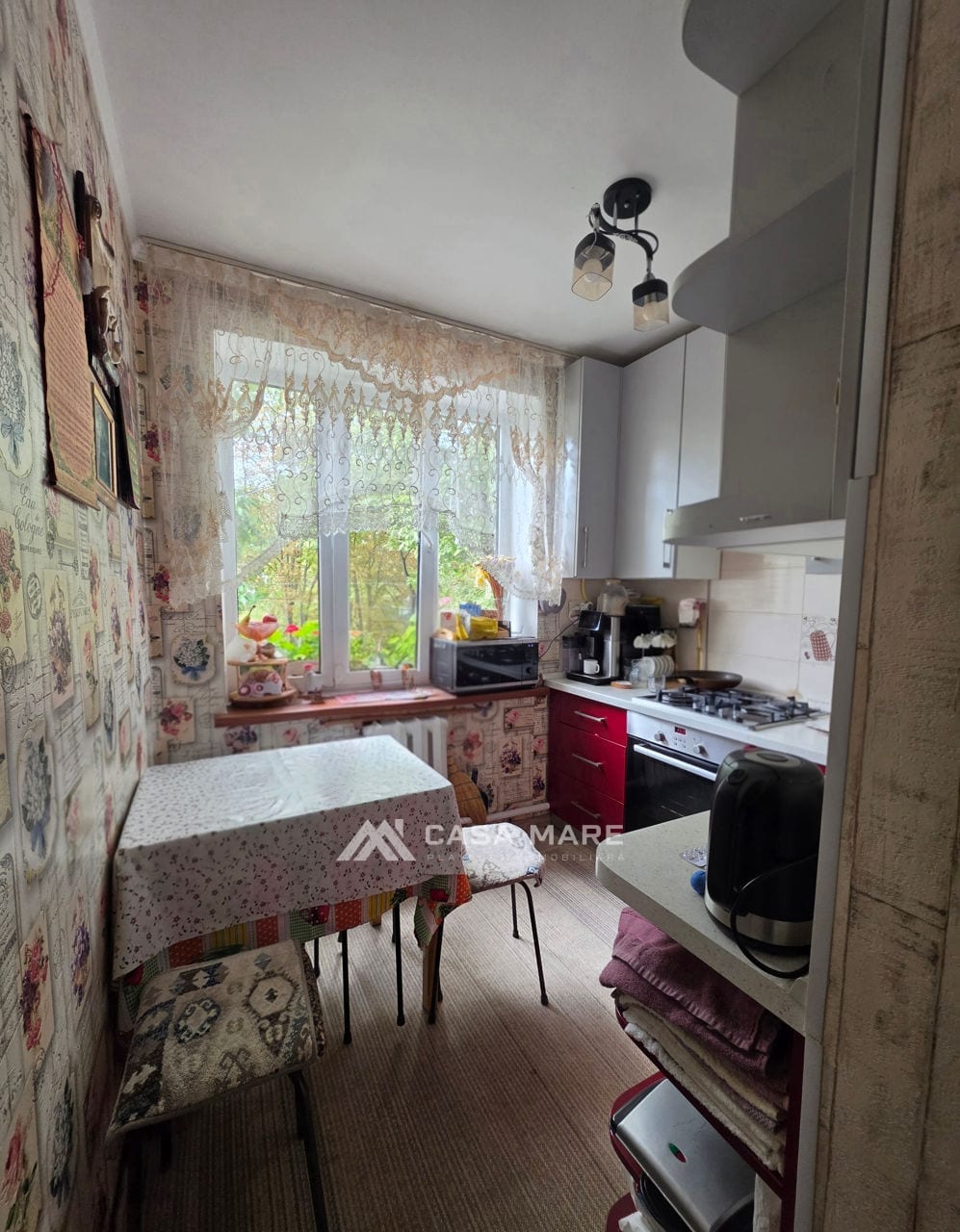 3-комнатная квартира, 63 м², Дурлешты 4