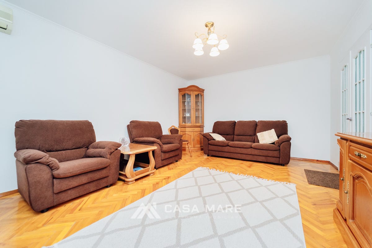 2-комнатная квартира, 68 м², Центр, Кишинёв 3