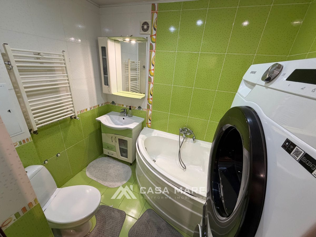 Apartament cu 3 camere, 57 m², Ungheni 9