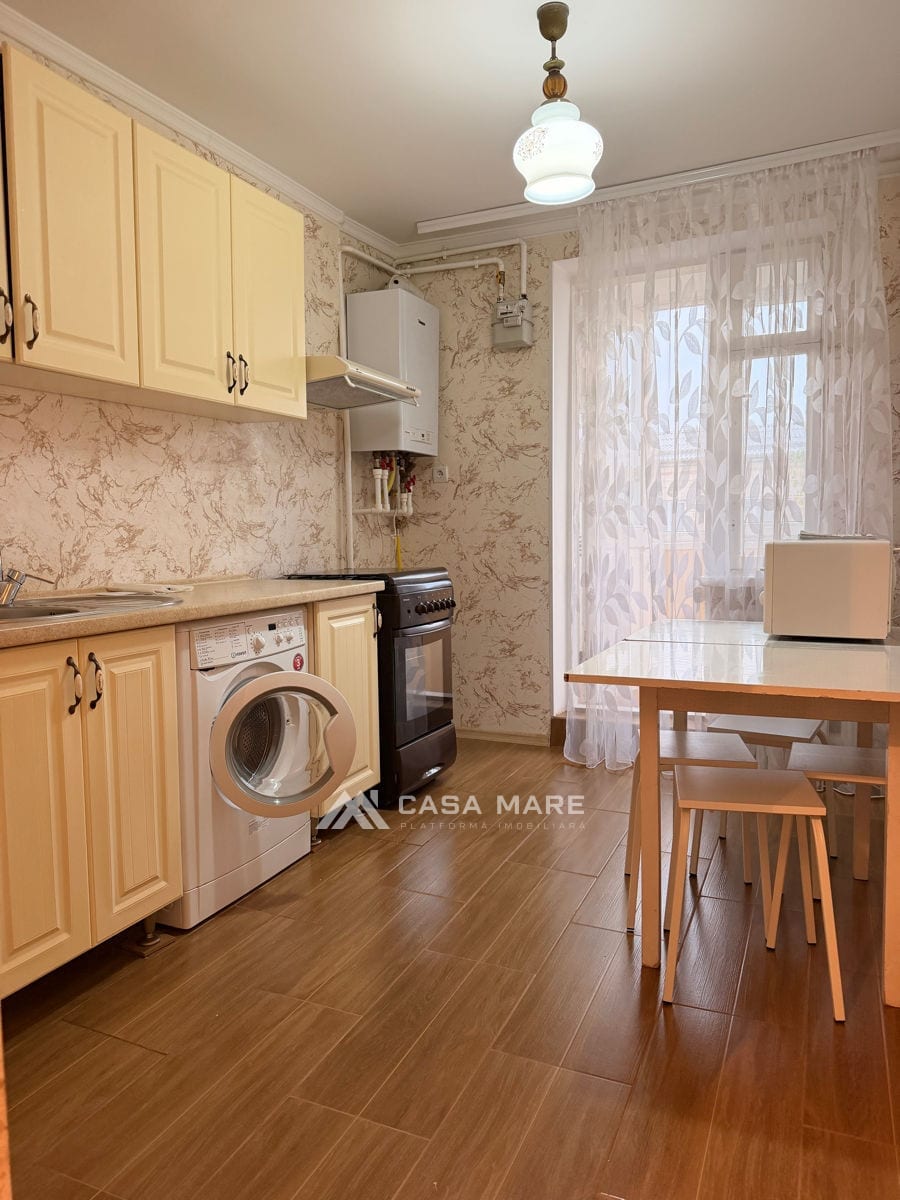 3-комнатная квартира, 85 м², Яловены 2
