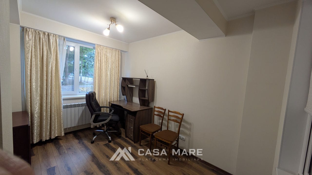 Apartament cu 2 camere, 50 m², Buiucani, Chișinău 2
