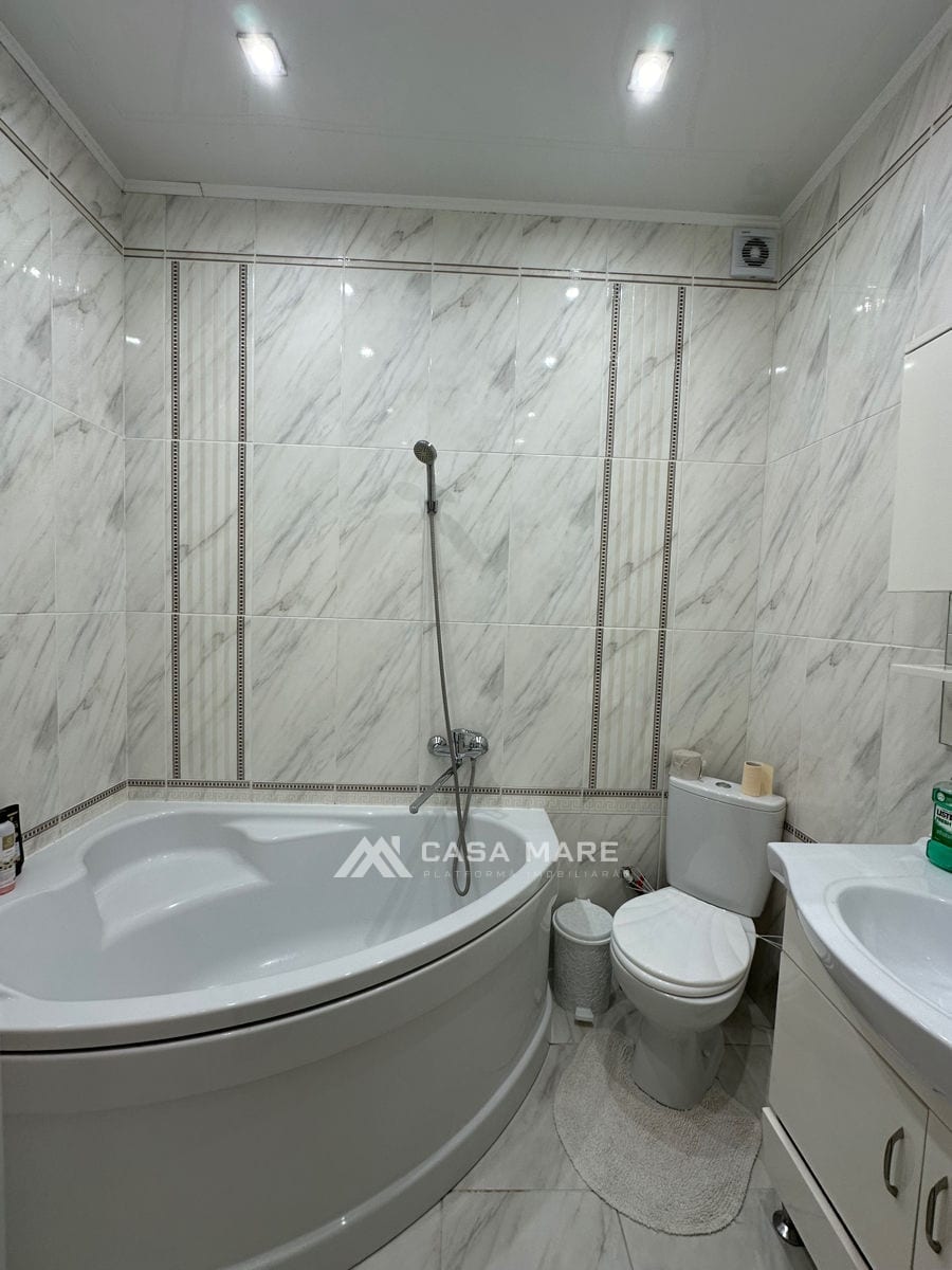 2-комнатная квартира, 56 м², Центр, Bălți 7