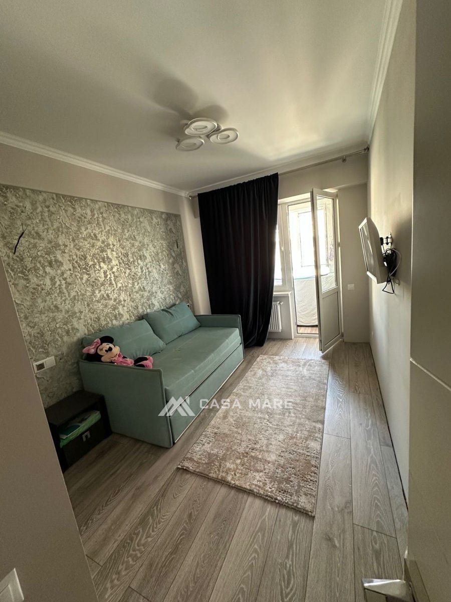 Apartament cu 2 camere, 77 m², Centru, Chișinău 2