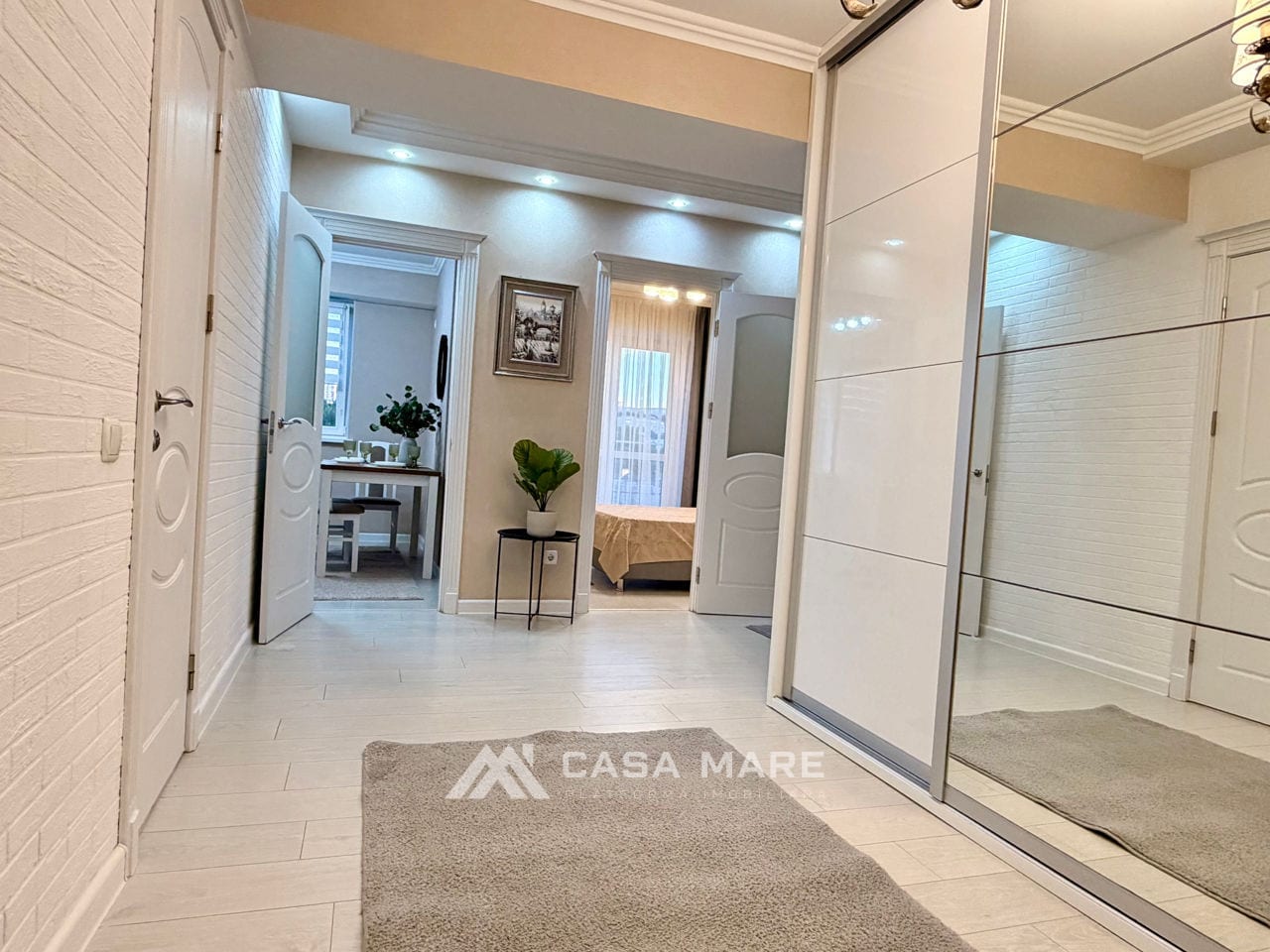 Apartament cu 2 camere, 70 m², Centru, Chișinău 6