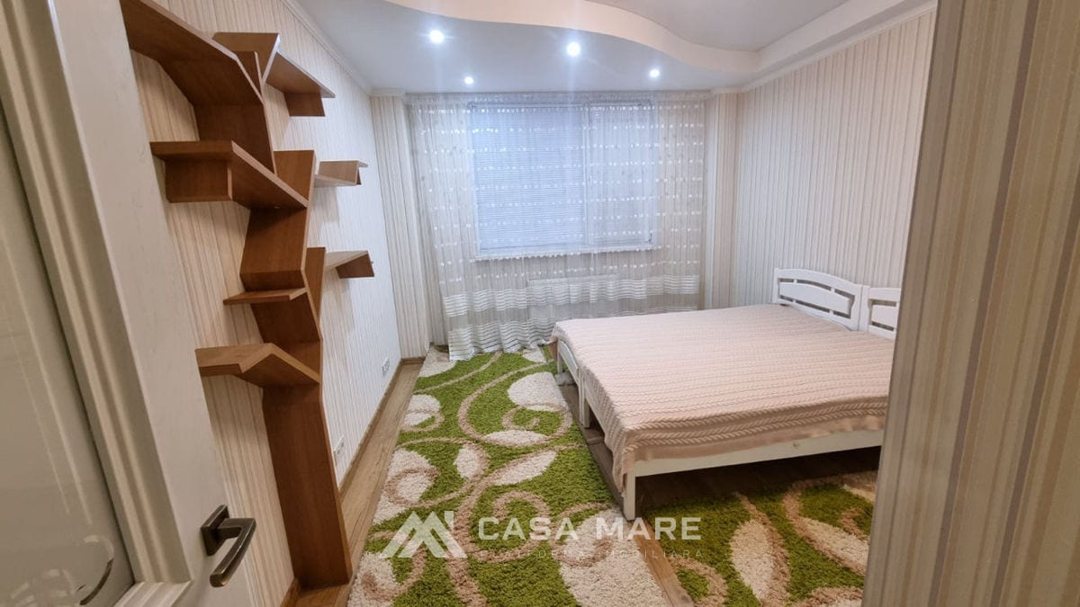 3-комнатная квартира, 88 м², Центр, Кишинёв 3