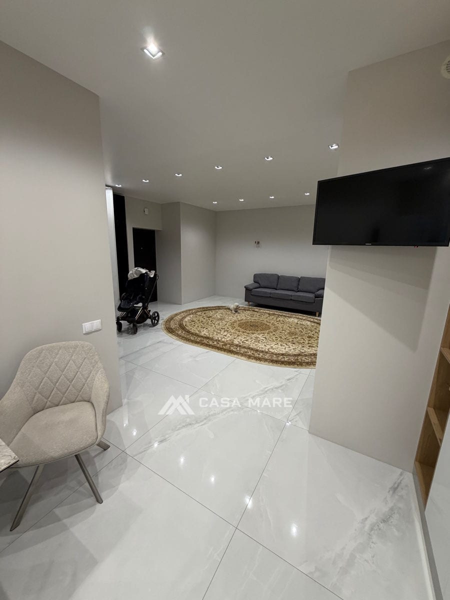 Apartament cu 2 camere, 77 m², Centru, Chișinău 4
