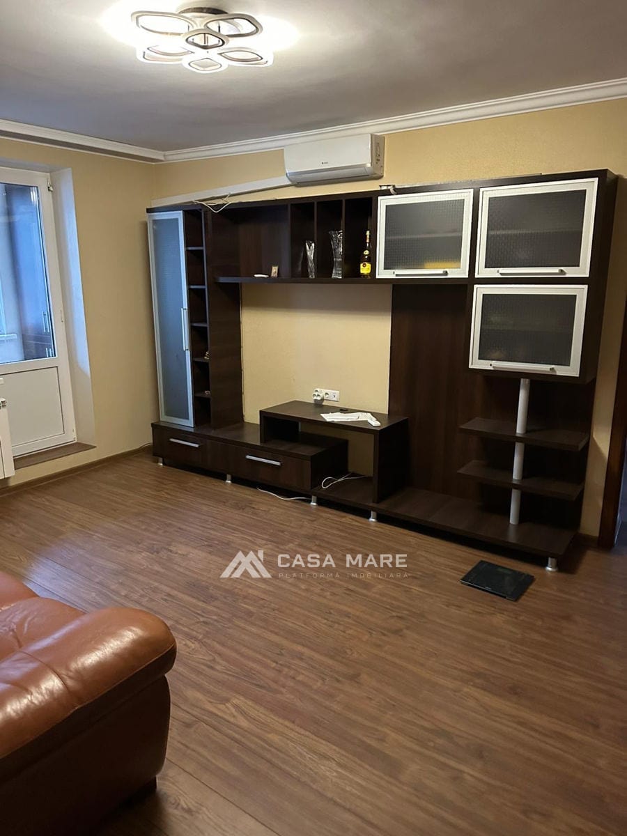 2-комнатная квартира, 70 м², Кодру 4