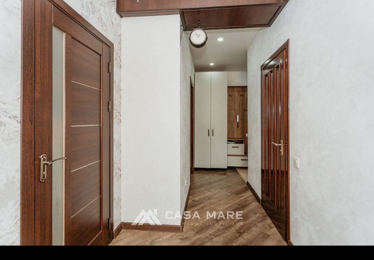 2-комнатная квартира, 56 м², Центр, Кишинёв 4