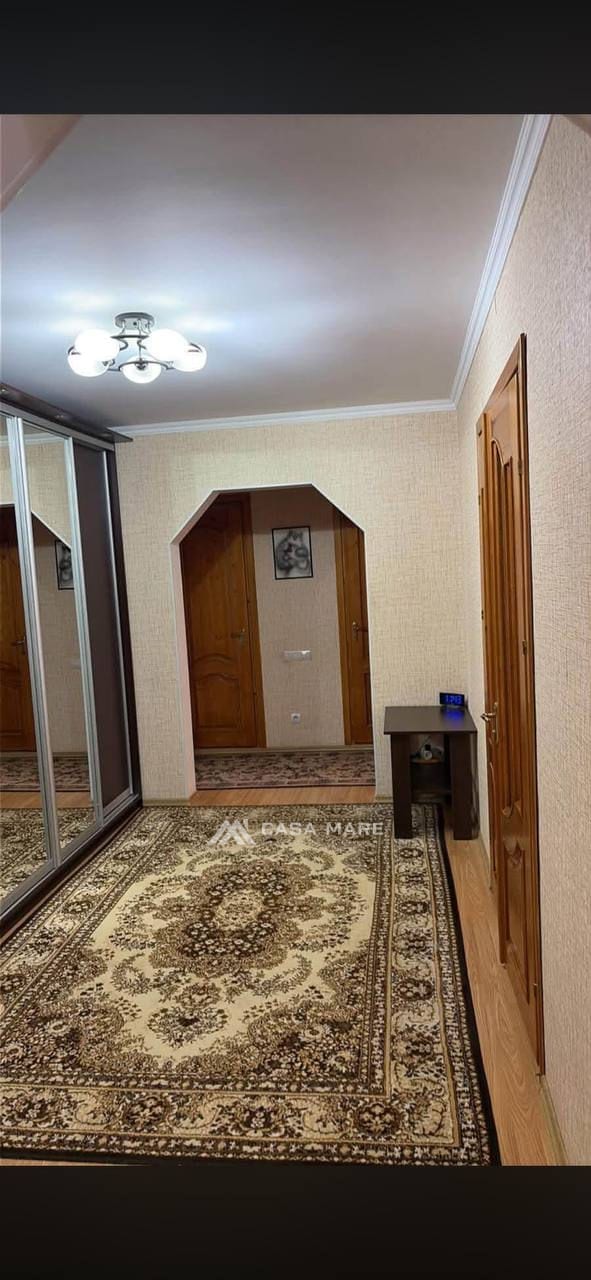 Apartament cu 2 camere, 80 m², Botanica, Chișinău 9