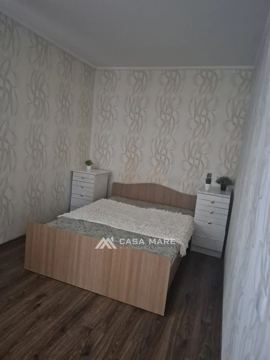 2-комнатная квартира, 60 м², 8 cartier, Bălți 1