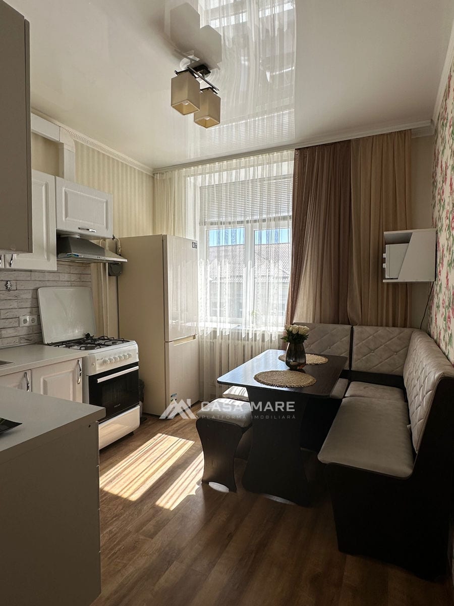 2-комнатная квартира, 56 м², Центр, Bălți 2