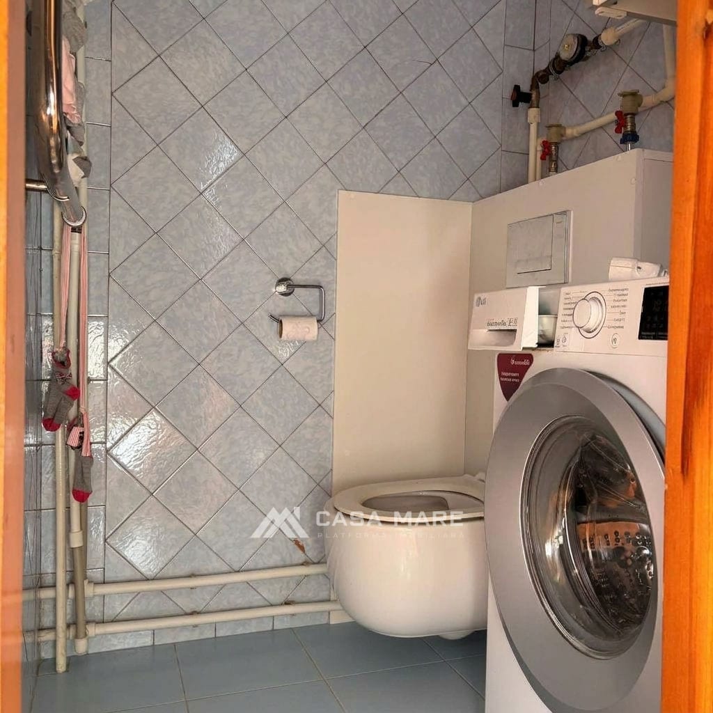 3-комнатная квартира, 70 м², Центр, Bălți 10