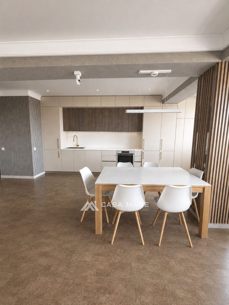 4-комнатная квартира, 115 м², Чеканы, Кишинёв 2