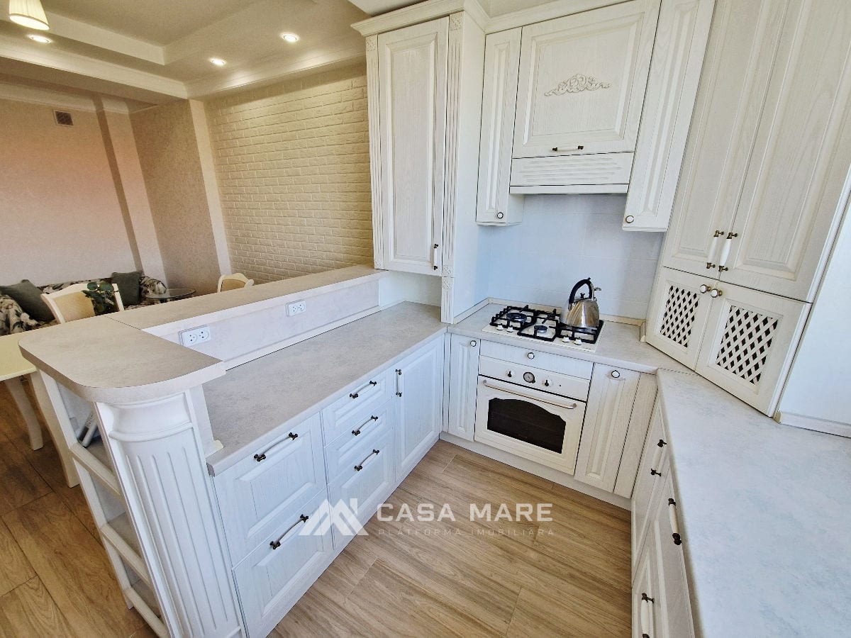 2-комнатная квартира, 98 м², Центр, Кишинёв 5
