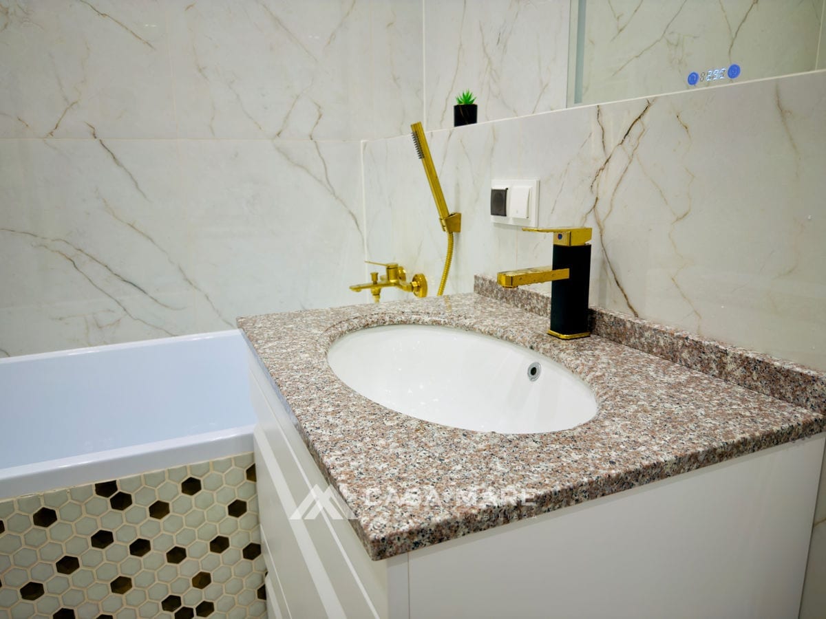 2-комнатная квартира, 105 м², Чеканы, Кишинёв 15