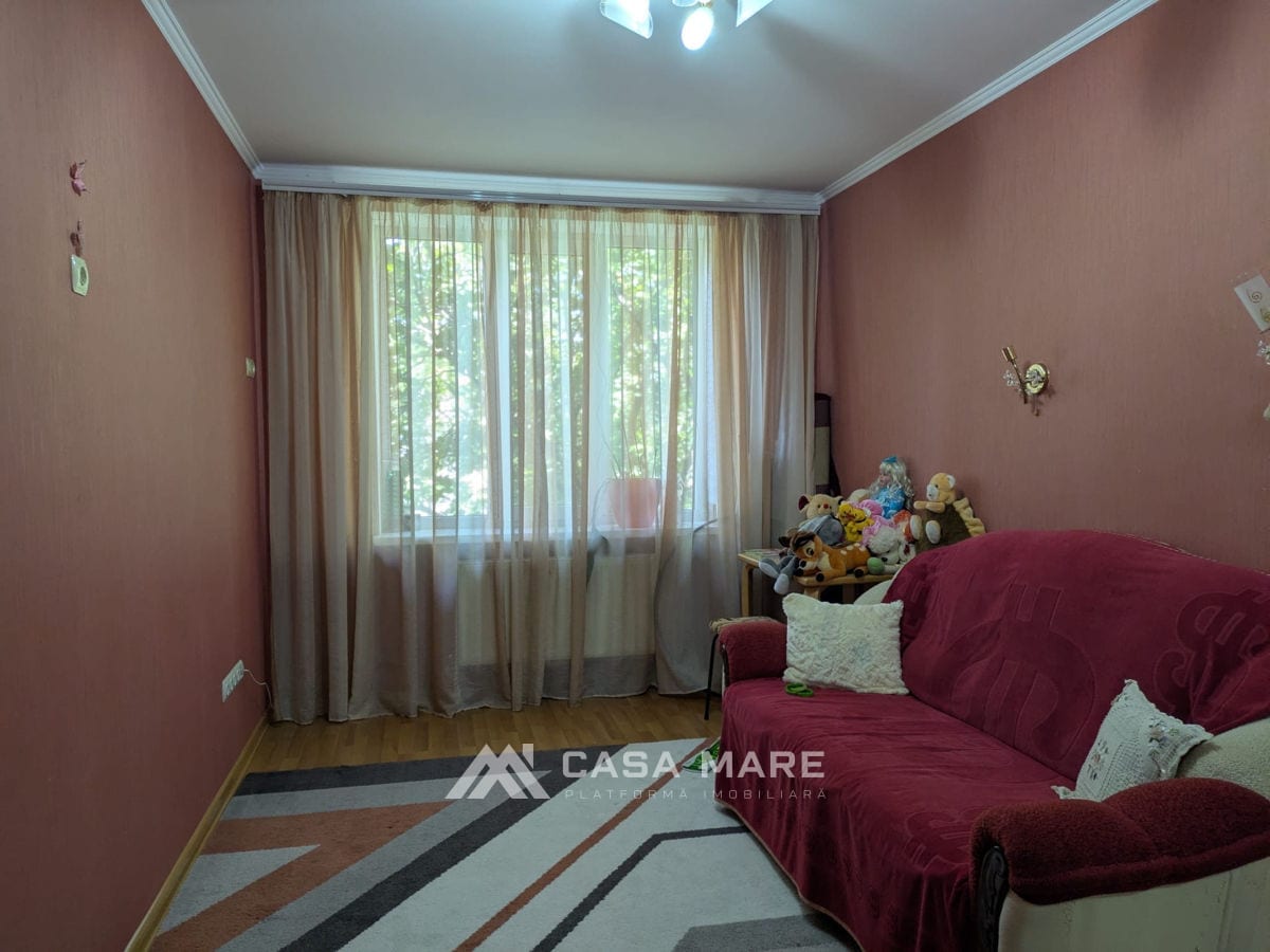 3-комнатная квартира, 76 м², Орхей 3