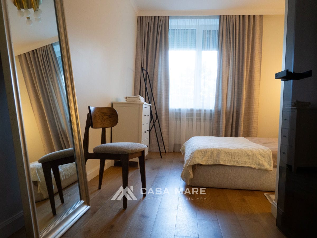 1-комнатная квартира, 50 м², Центр, Кишинёв 4