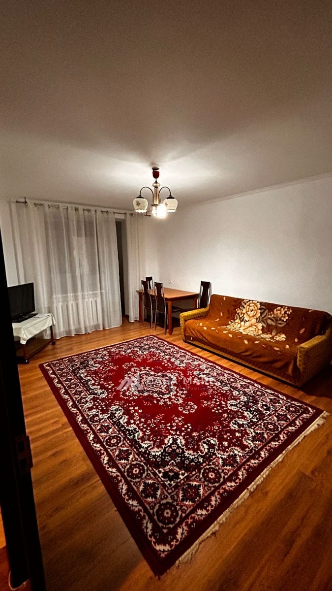 Apartament cu 2 camere, 54 m², Centru, Chișinău 2