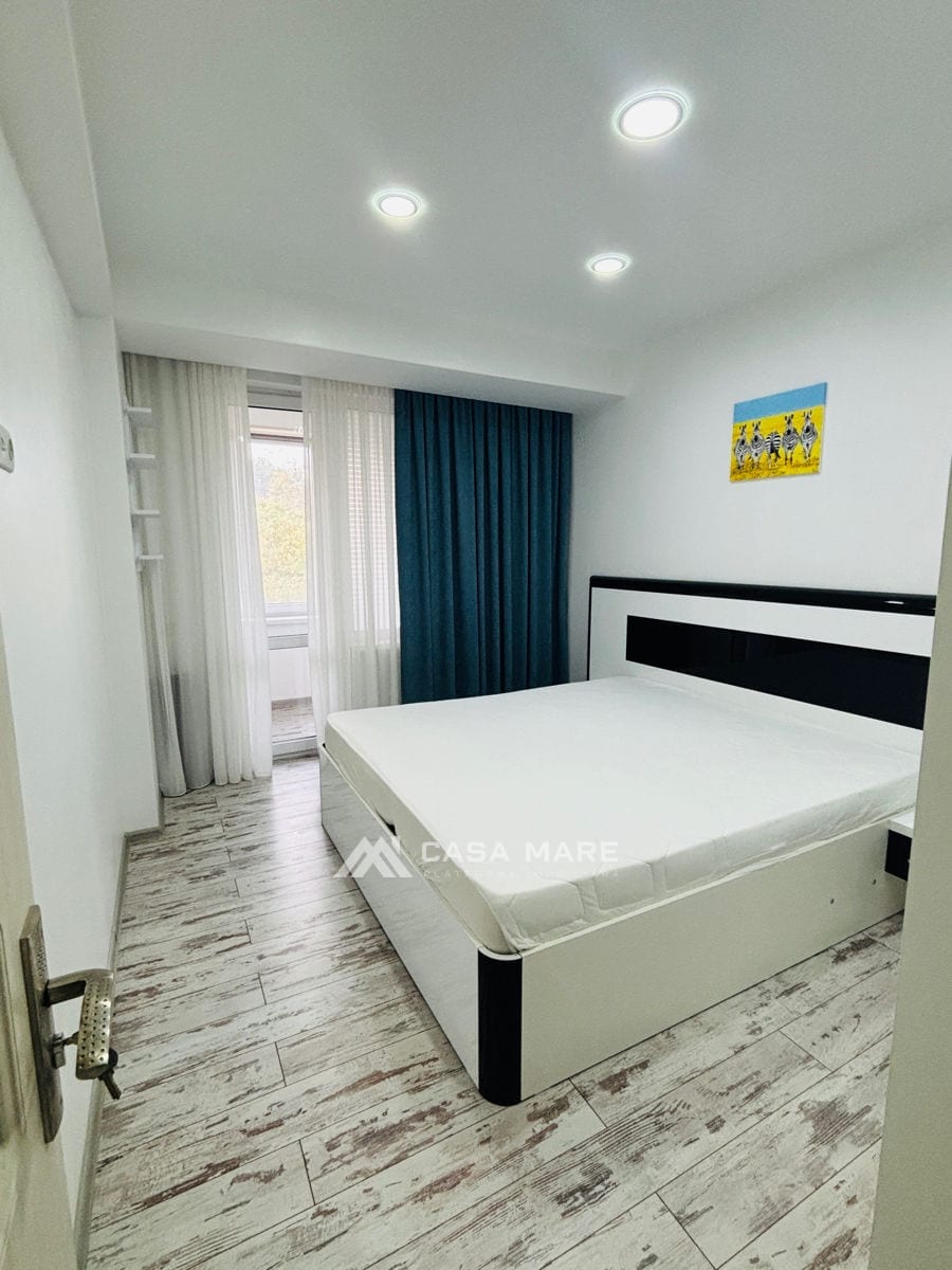 Apartament cu 3 camere, 93 m², Buiucani, Chișinău 1