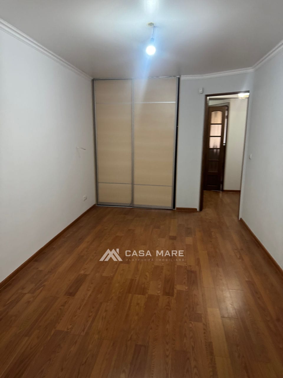 Apartament cu 3 camere, 69 m², Sîngerei 6