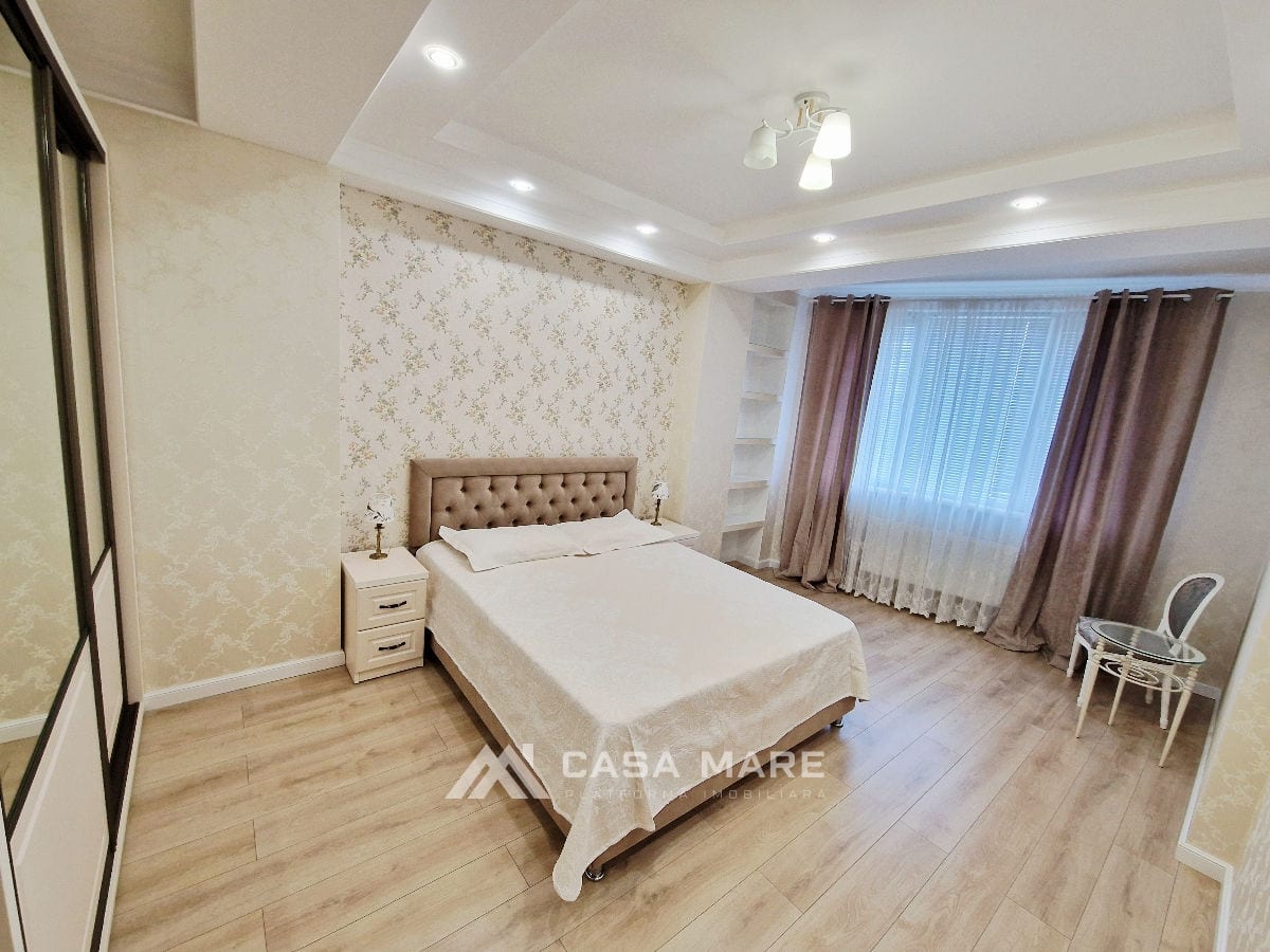 2-комнатная квартира, 98 м², Центр, Кишинёв 2