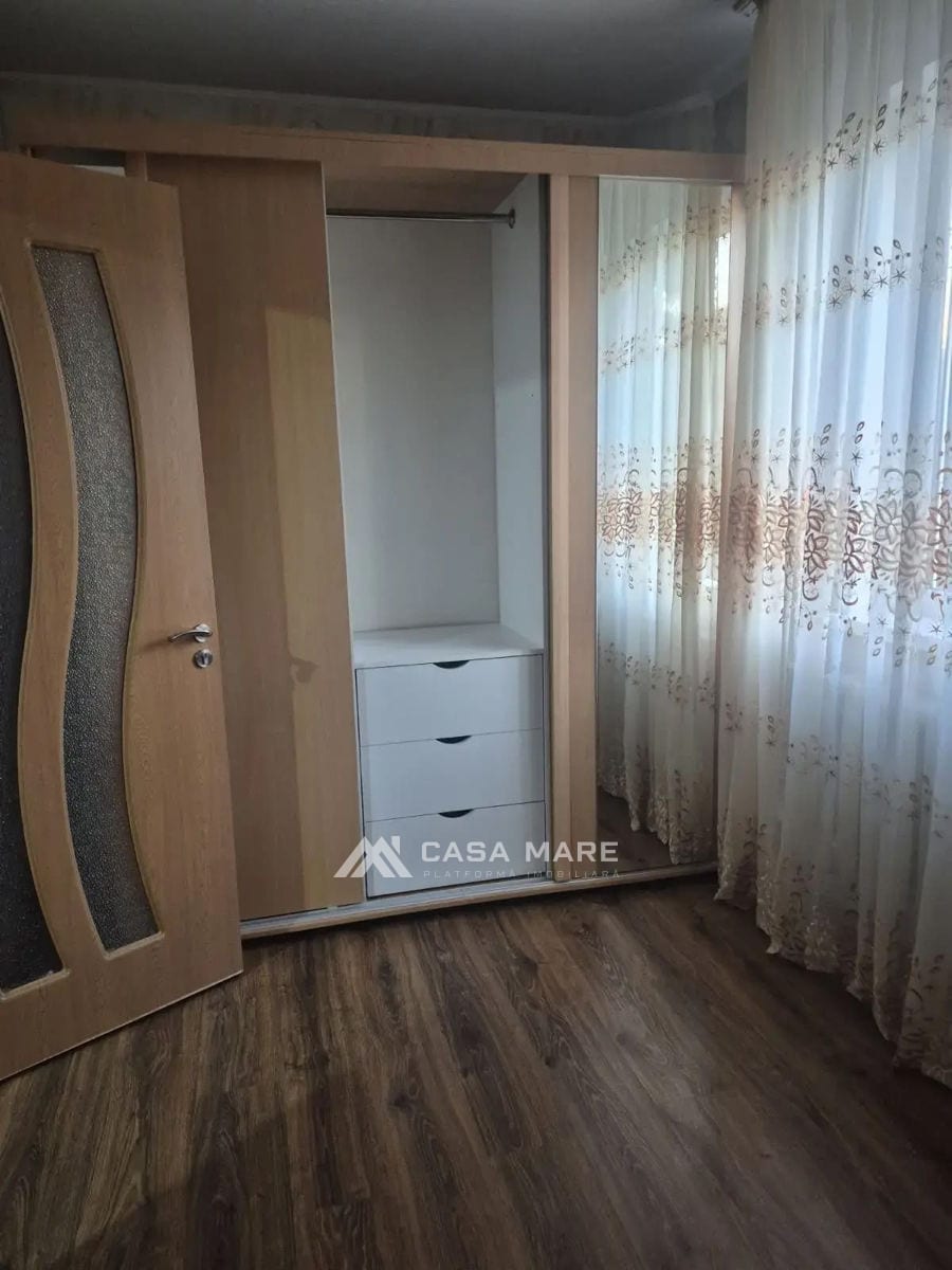 Apartament cu 2 camere, 60 m², 8 cartier, Bălți 2