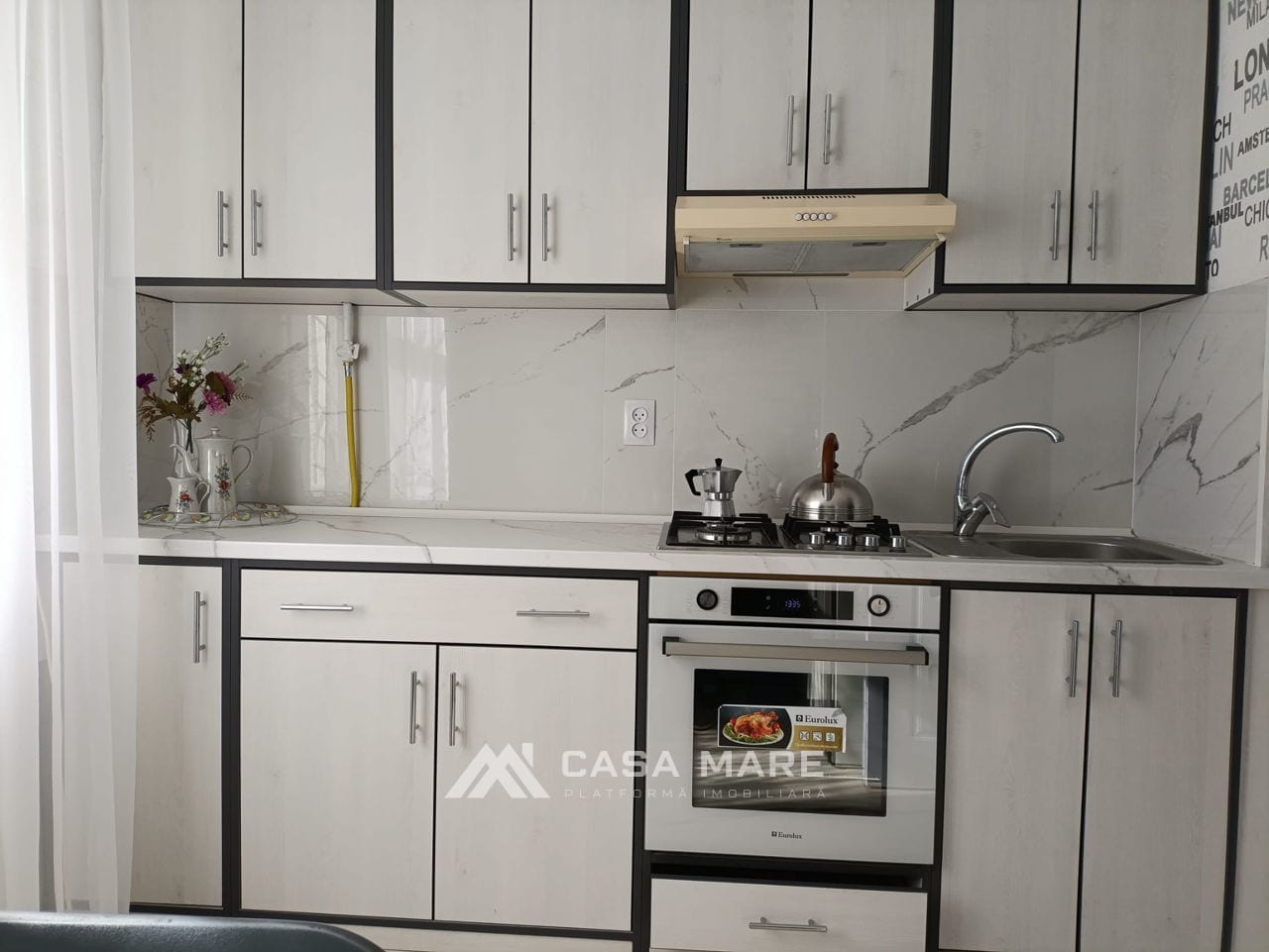 2-комнатная квартира, 54 м², Центр, Кишинёв 4