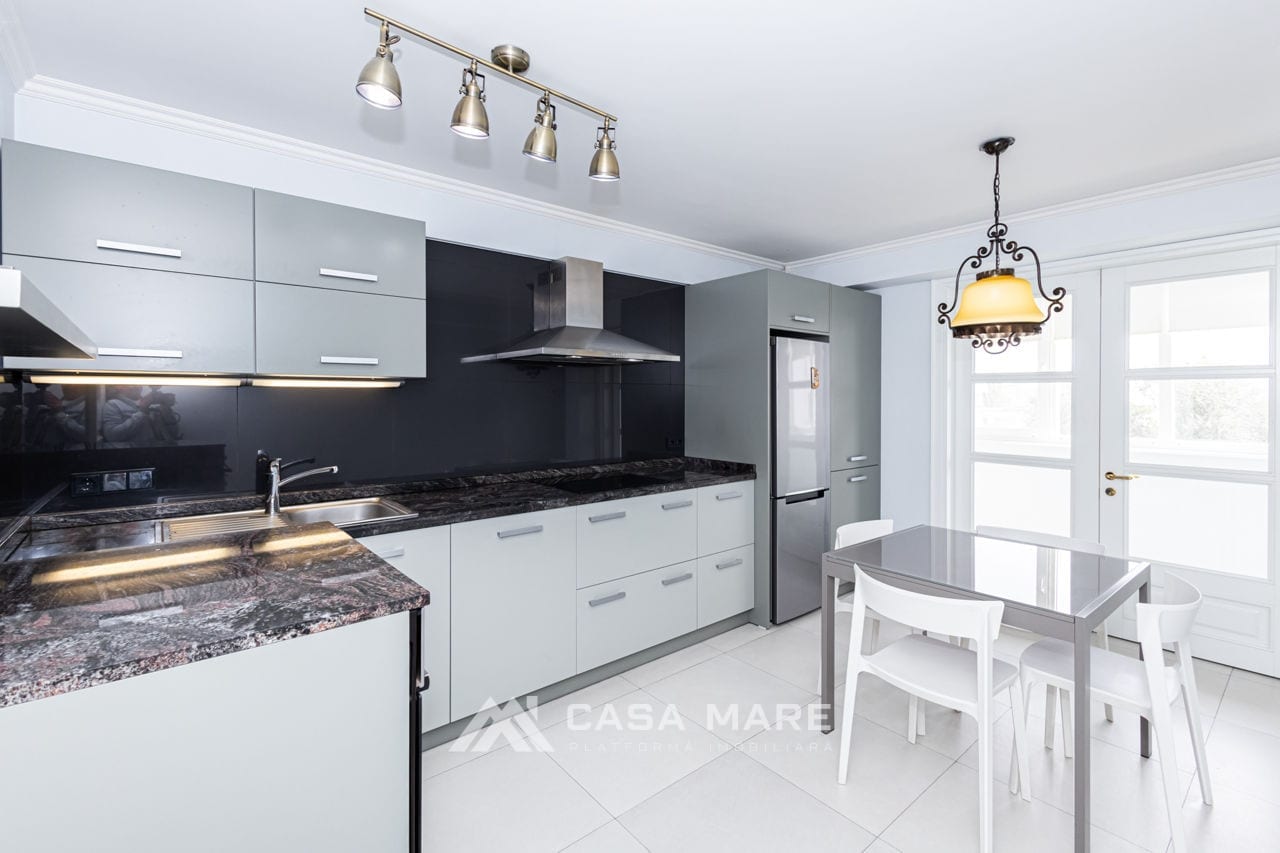 2-комнатная квартира, 80 м², Центр, Кишинёв 4