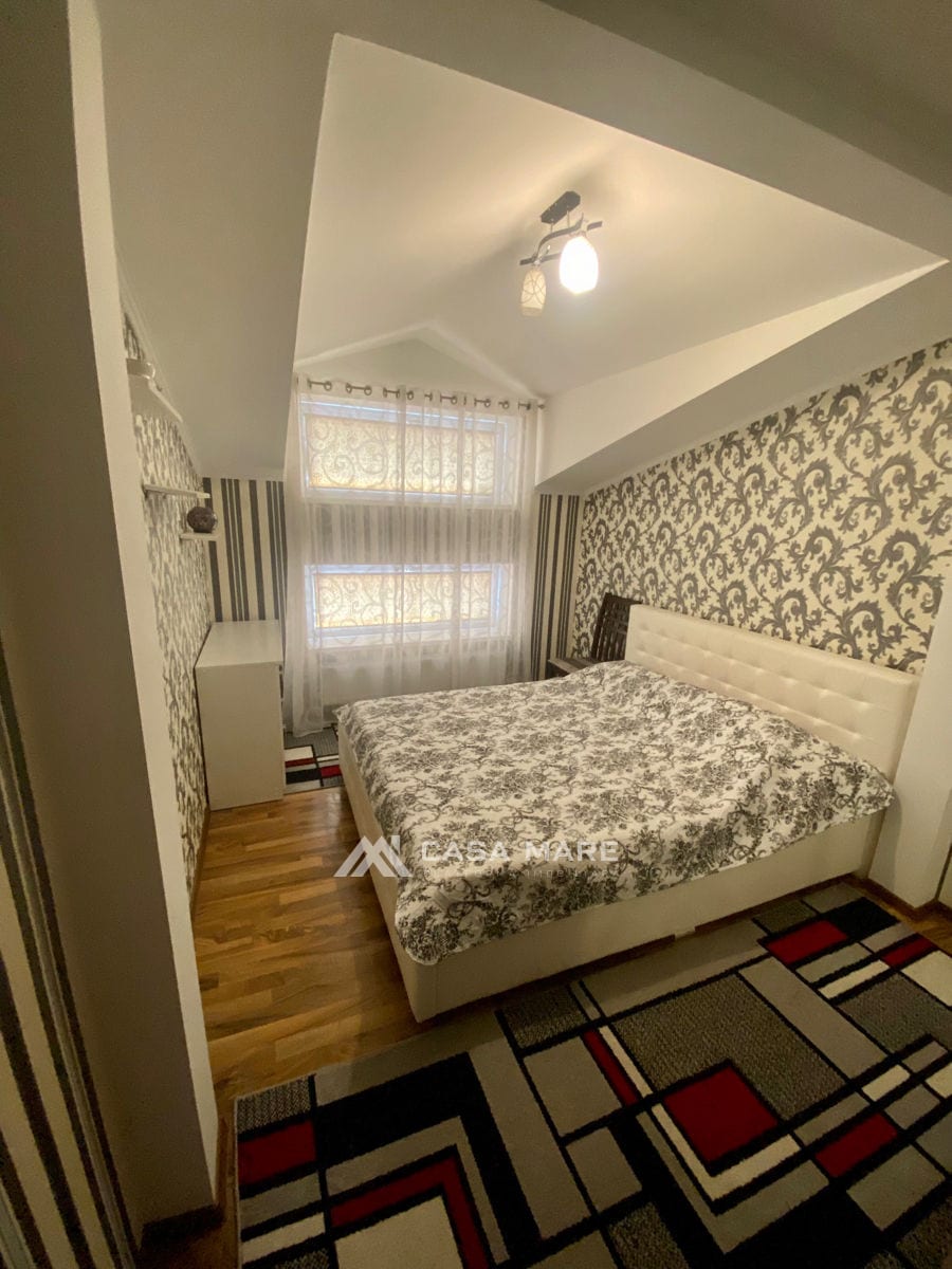 2-комнатная квартира, 65 м², Центр, Кишинёв 1