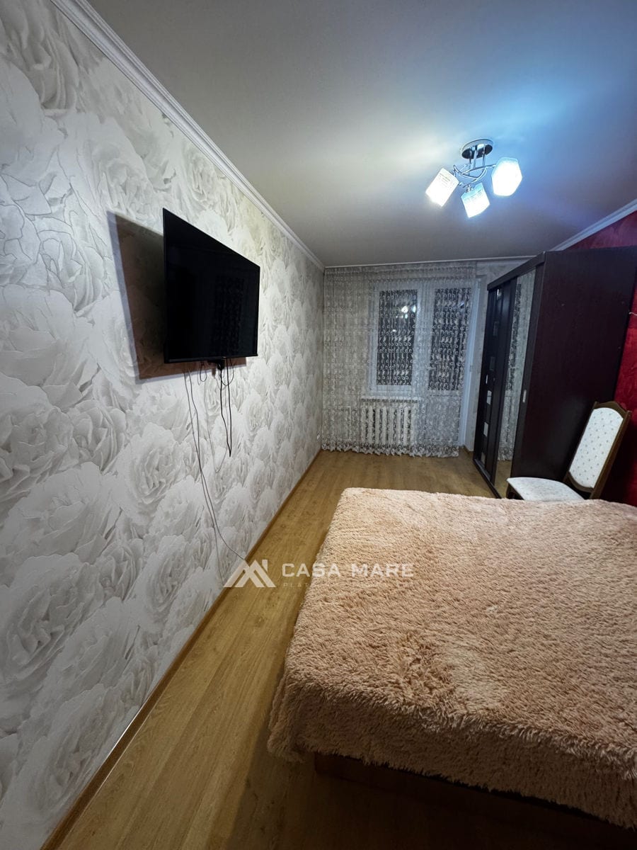 3-комнатная квартира, 70 м², Dvoreanskoe gnezdo, Bălți 3