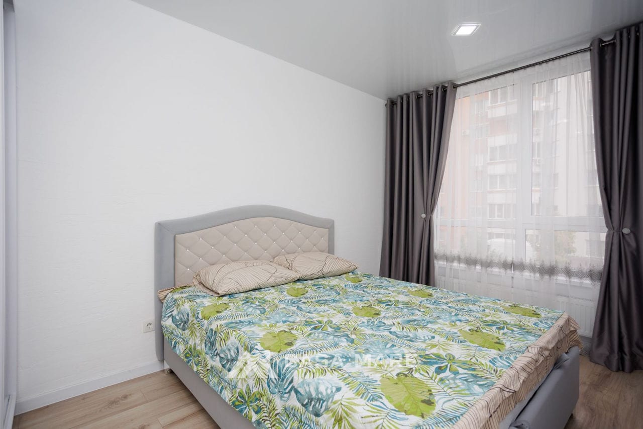 Apartament cu 2 camere, 60 m², Centru, Chișinău 2