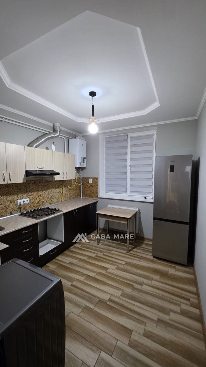 2-комнатная квартира, 50 м², Центр, Bălți 3