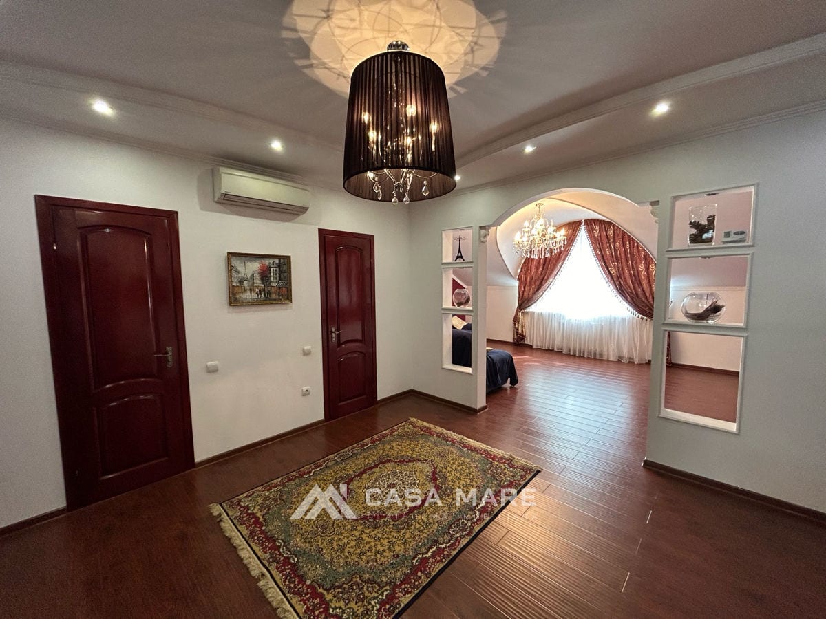 3-комнатная квартира, 106 м², Буюканы, Кишинёв 5