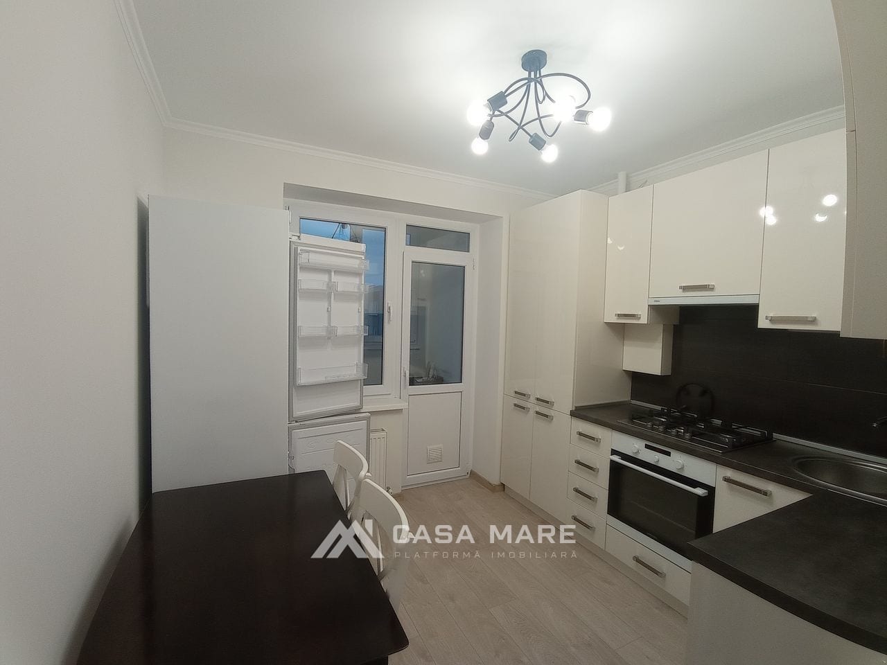 2-комнатная квартира, 61 м², Буюканы, Кишинёв 5