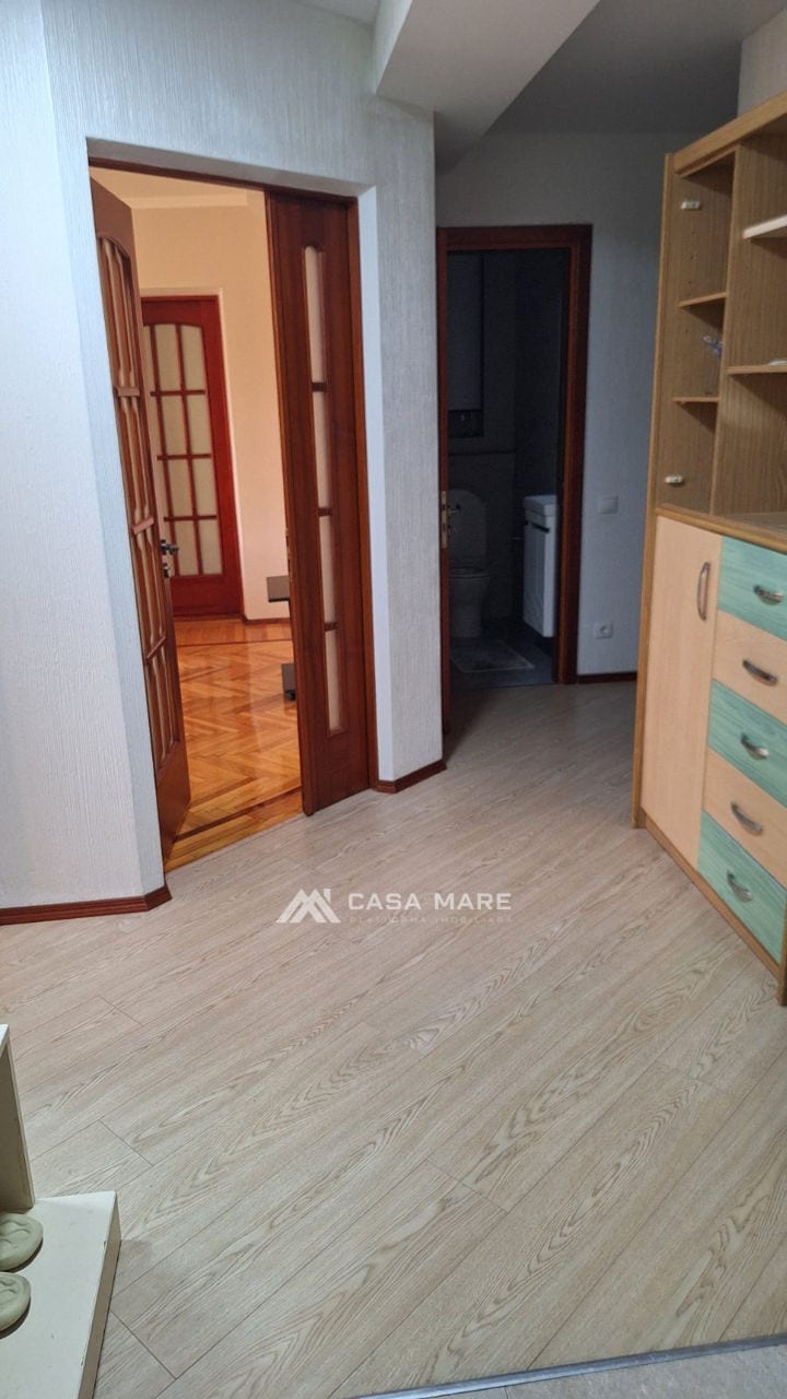 3-комнатная квартира, 65 м², Дурлешты 8