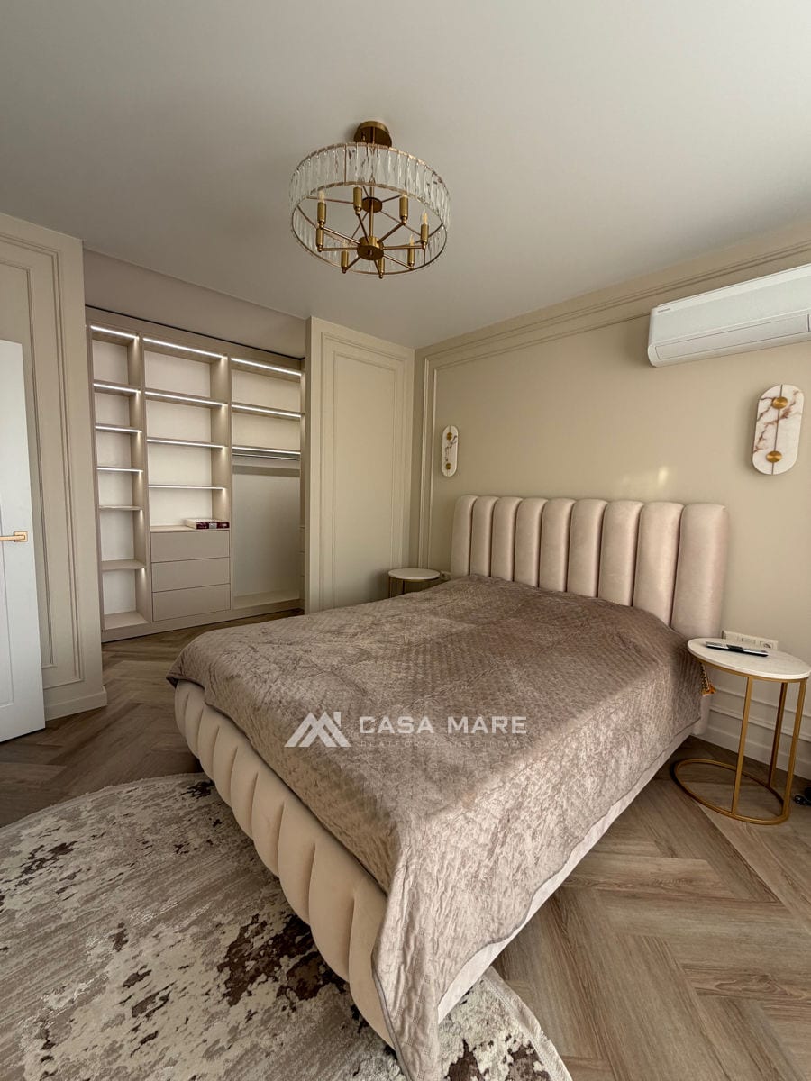 2-комнатная квартира, 80 м², Центр, Кишинёв 1