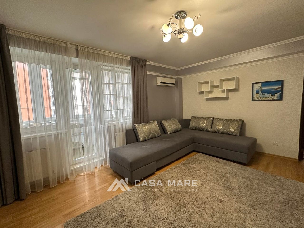 Apartament cu 2 camere, 98 m², Centru, Chișinău 1