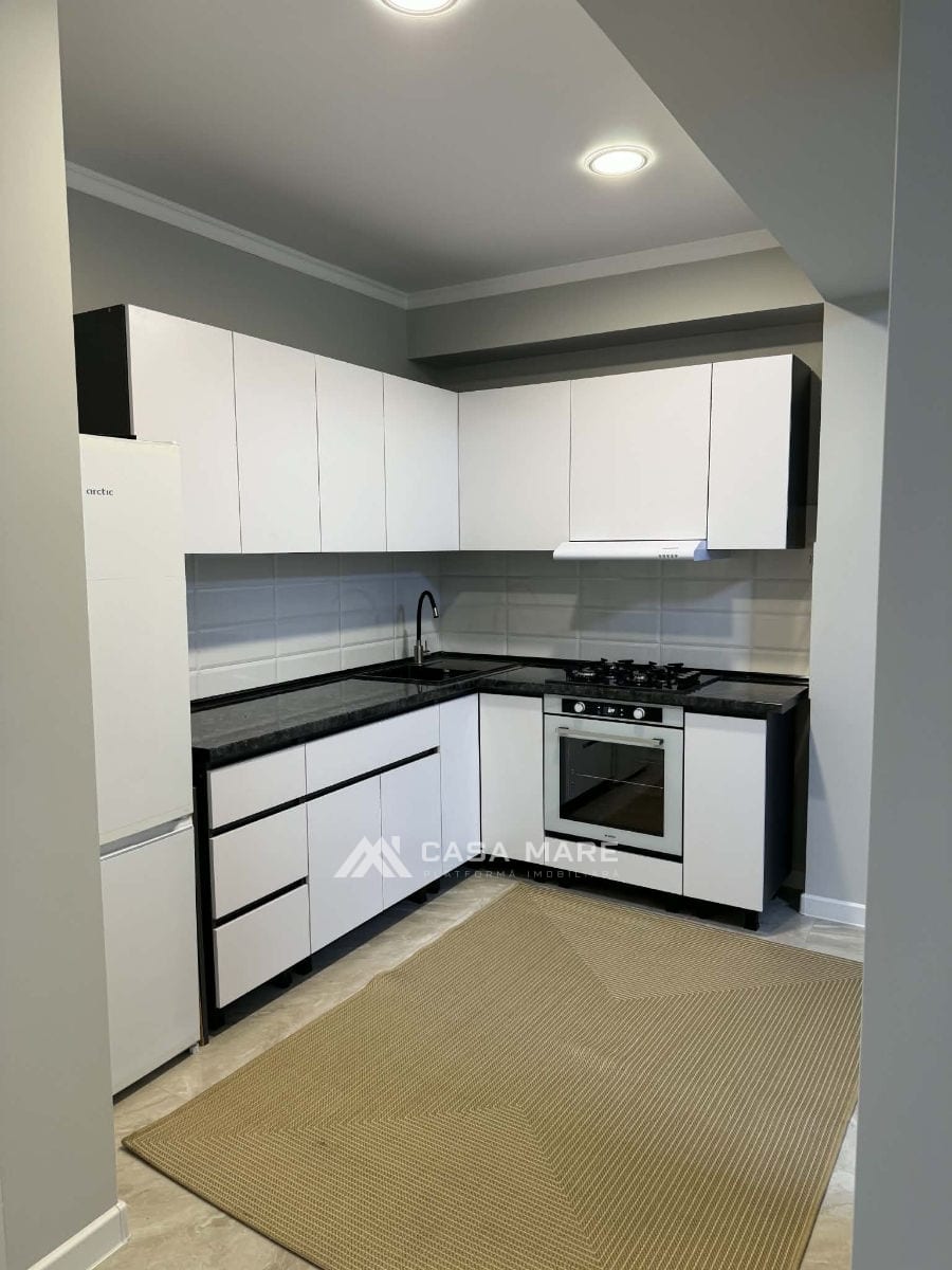 2-комнатная квартира, 70 м², Центр, Кишинёв 5