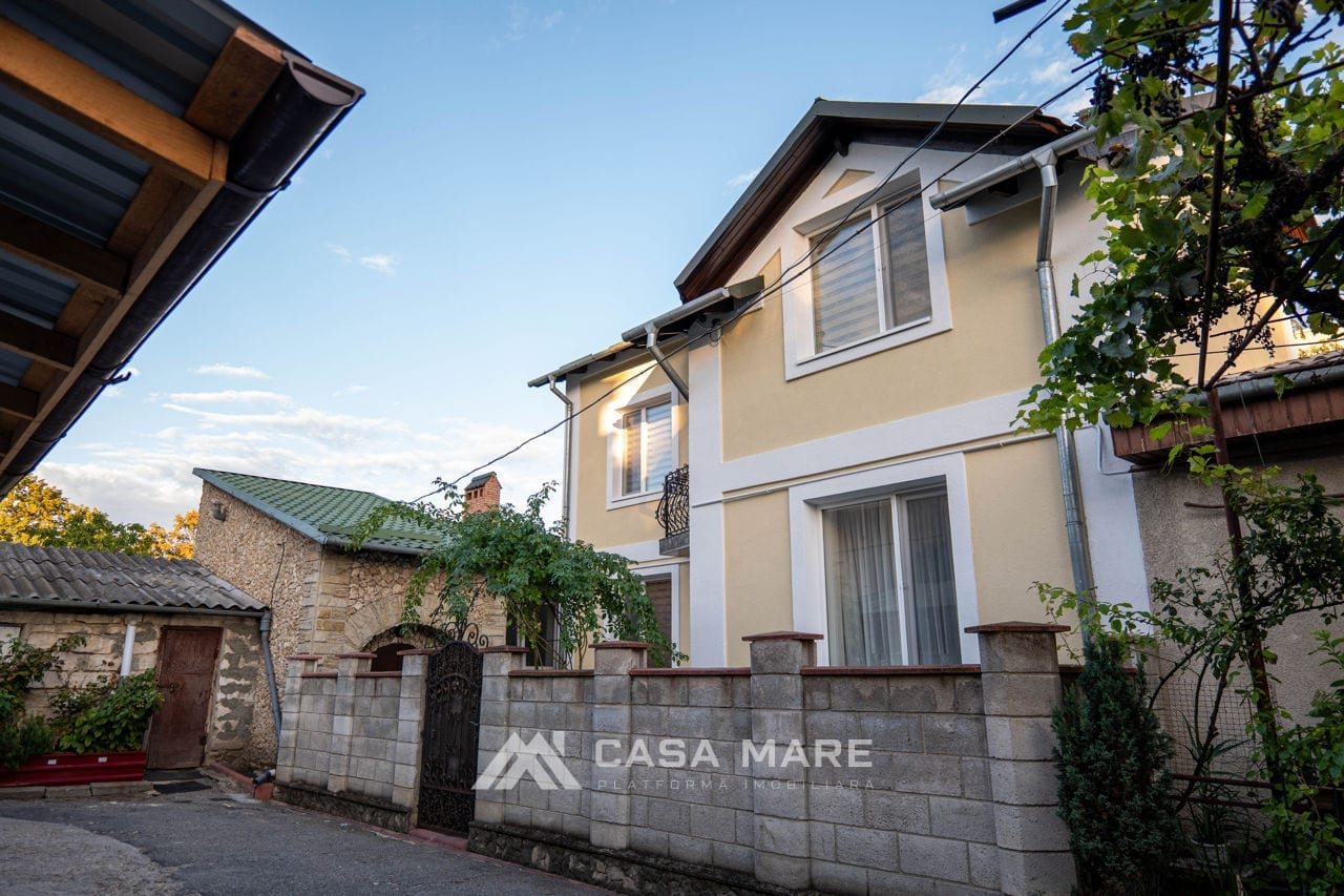 Casă cu 3 camere, 110 m², Centru, Chișinău 3