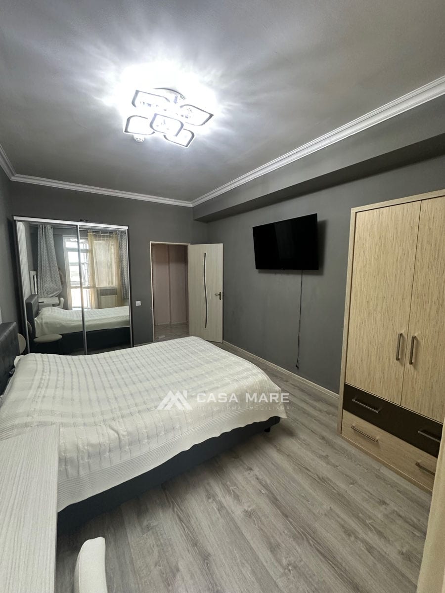 3-комнатная квартира, 100 м², Центр, Кишинёв 3
