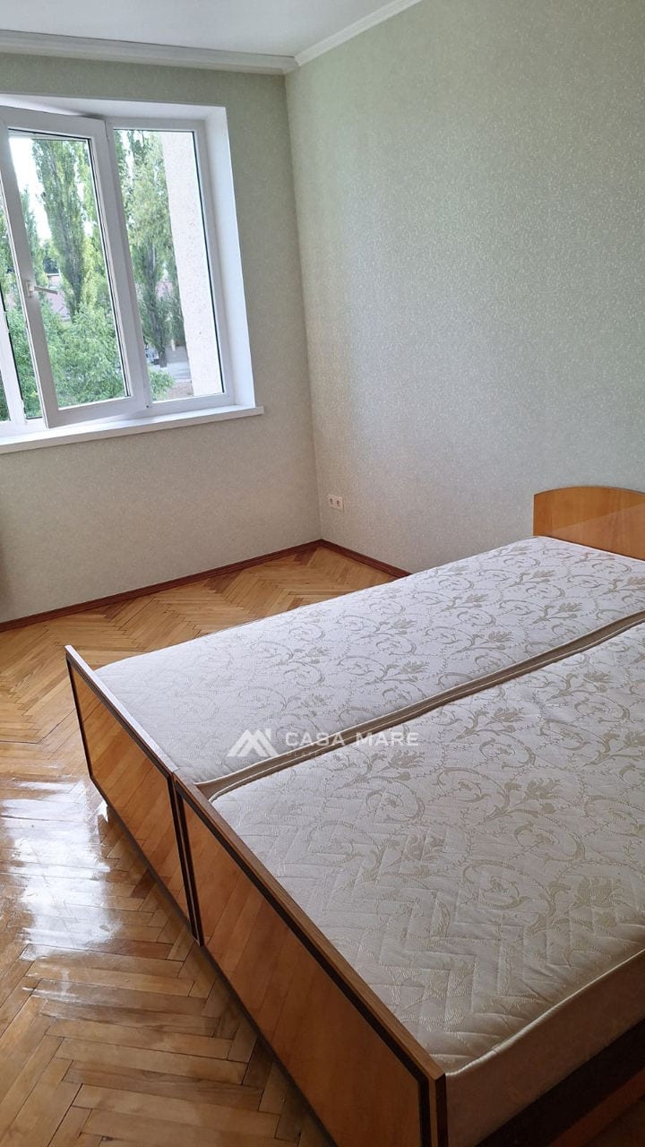 Apartament cu 3 camere, 65 m², Durlești 3