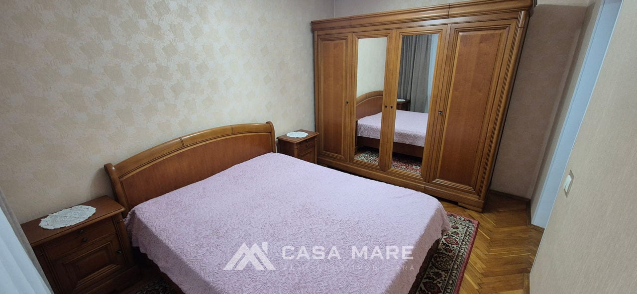 Apartament cu 3 camere, 80 m², Centru, Chișinău 1