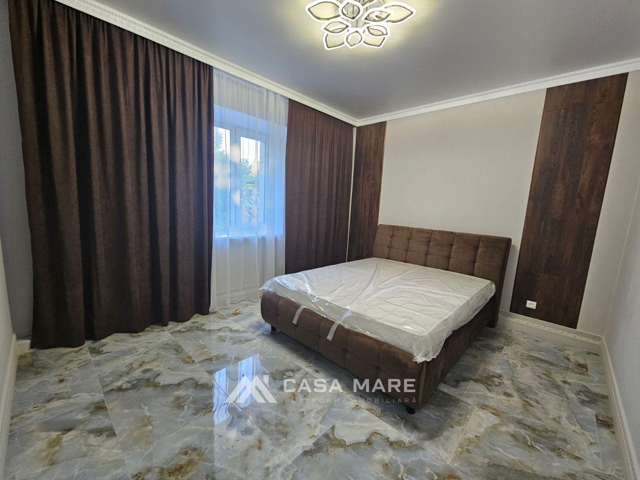 2-комнатная квартира, 55 м², Центр, Bălți 1