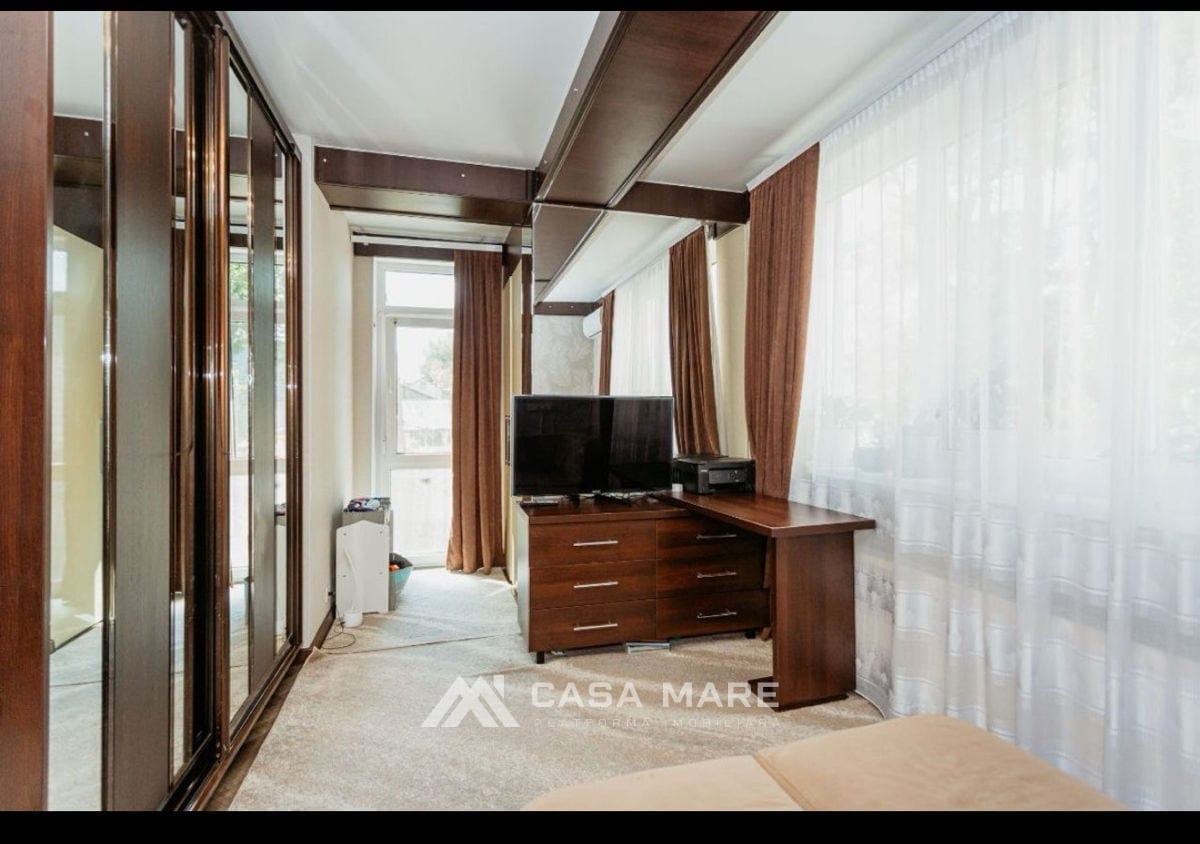 2-комнатная квартира, 56 м², Центр, Кишинёв 5