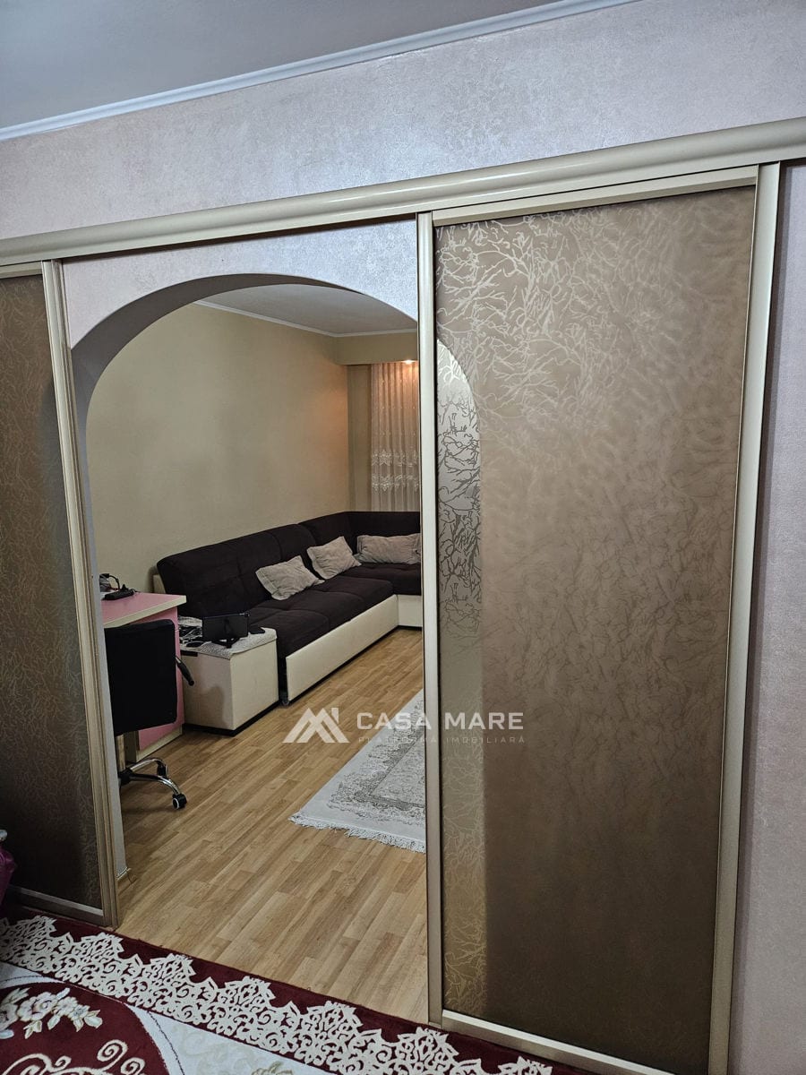 3-комнатная квартира, 92 м², Ботаника, Кишинёв 1