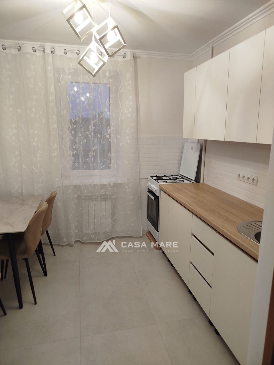 Apartament cu 2 camere, 54 m², Centru, Chișinău 3